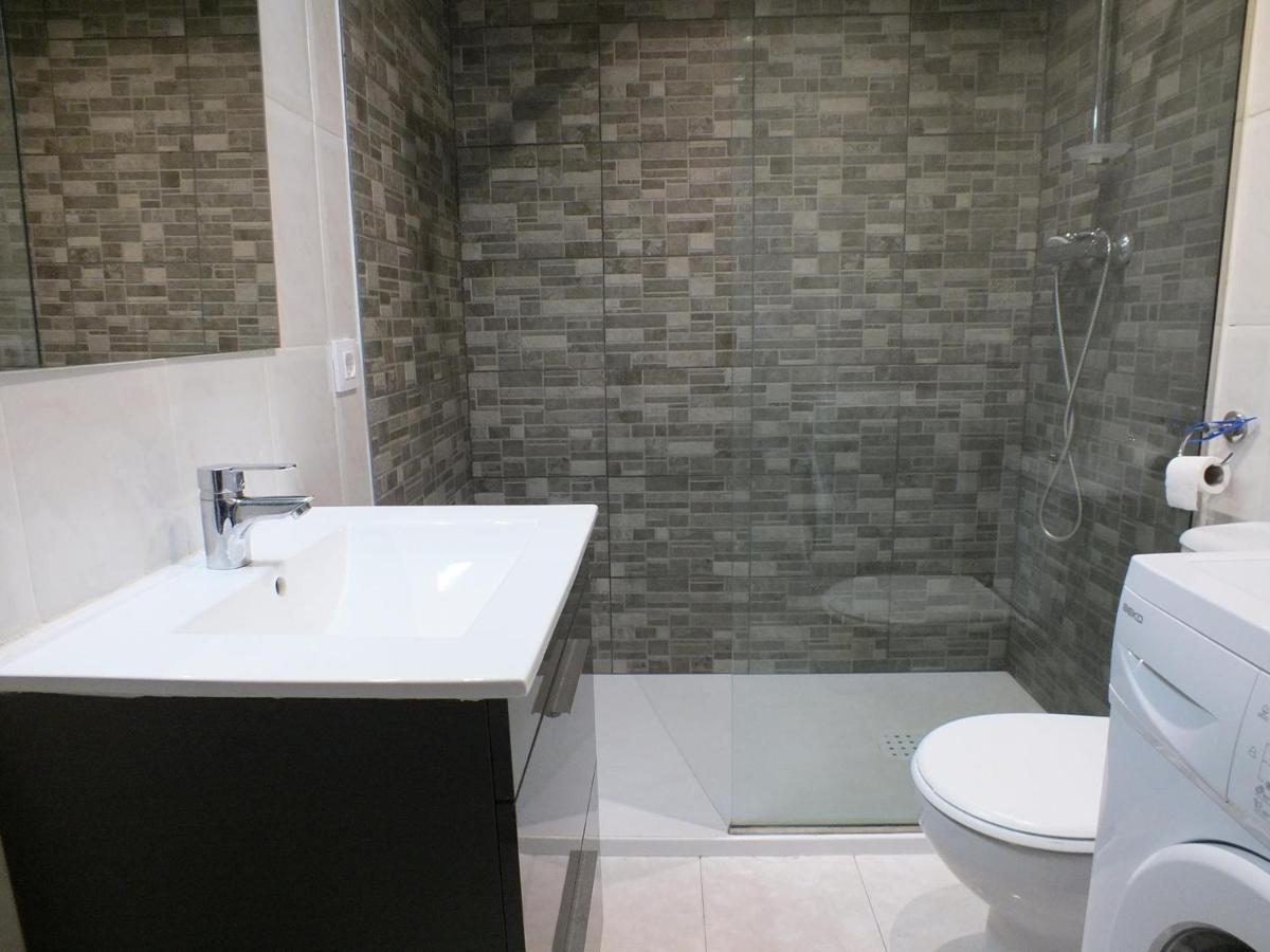 Comodo, 50m Playa, 4 Pers, Terraza, Tv, Lavadora - Es-204-32 Roses